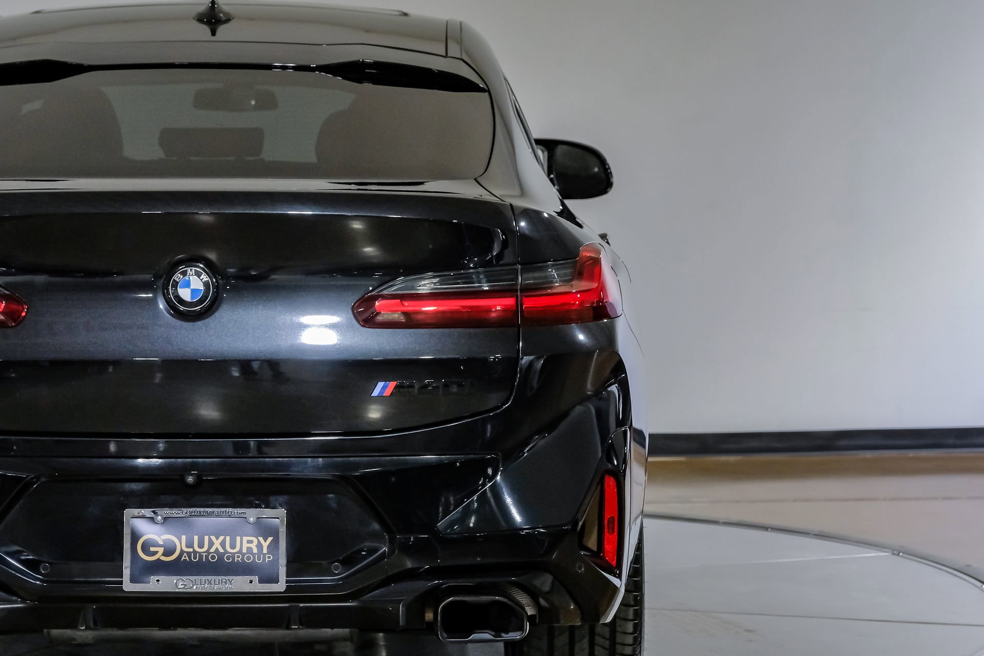 Used 2024 BMW X4 M40i w/ Premium Package image 53