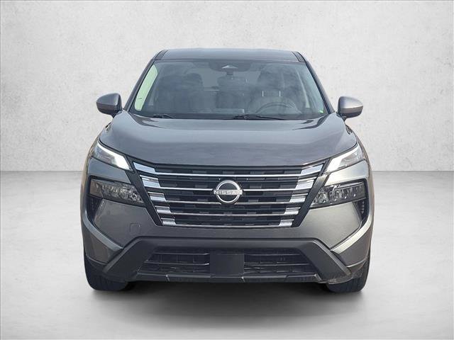Used 2025 Nissan Rogue SV FWD image 2
