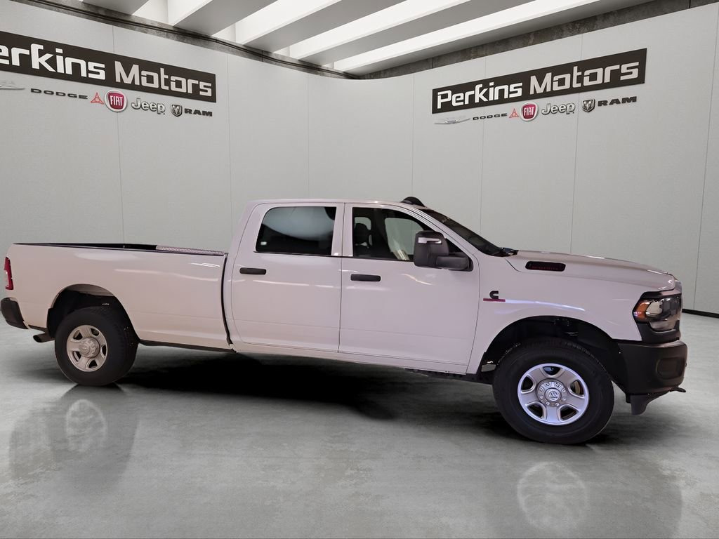 Used 2023 RAM 3500 Tradesman AWD/4WD image 6