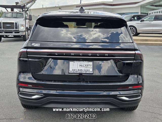 New 2026 Lincoln Nautilus Premier AWD/4WD image 4