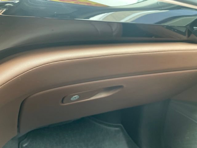 Used 2023 Acura MDX w/ Technology Package AWD/4WD image 29
