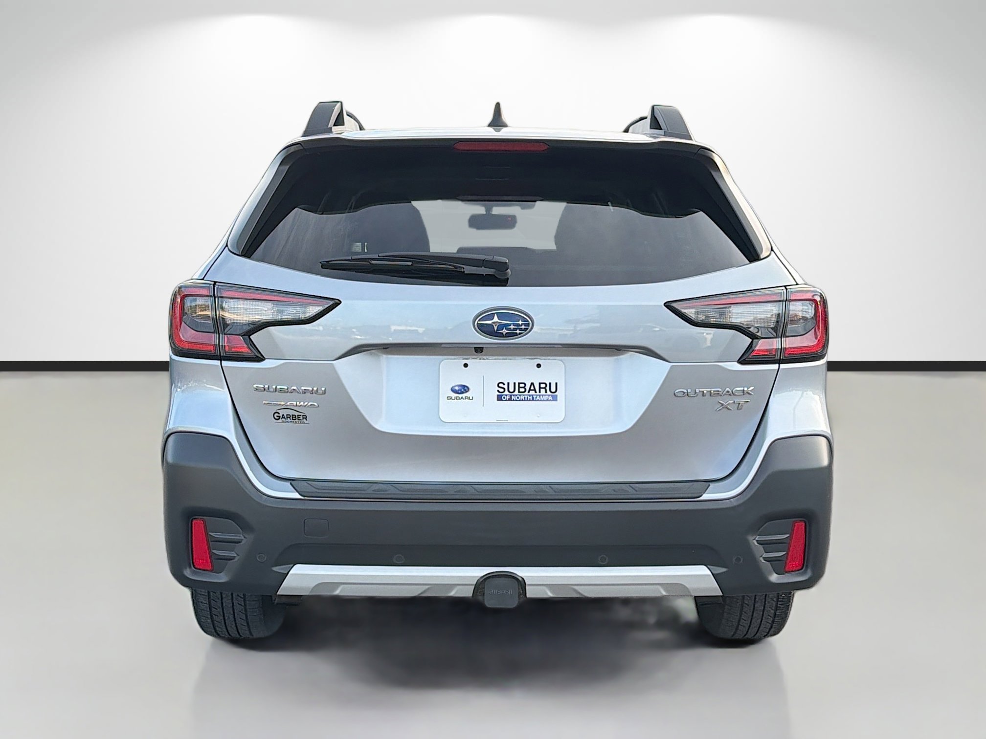 Used 2022 Subaru Outback Limited XT image 4