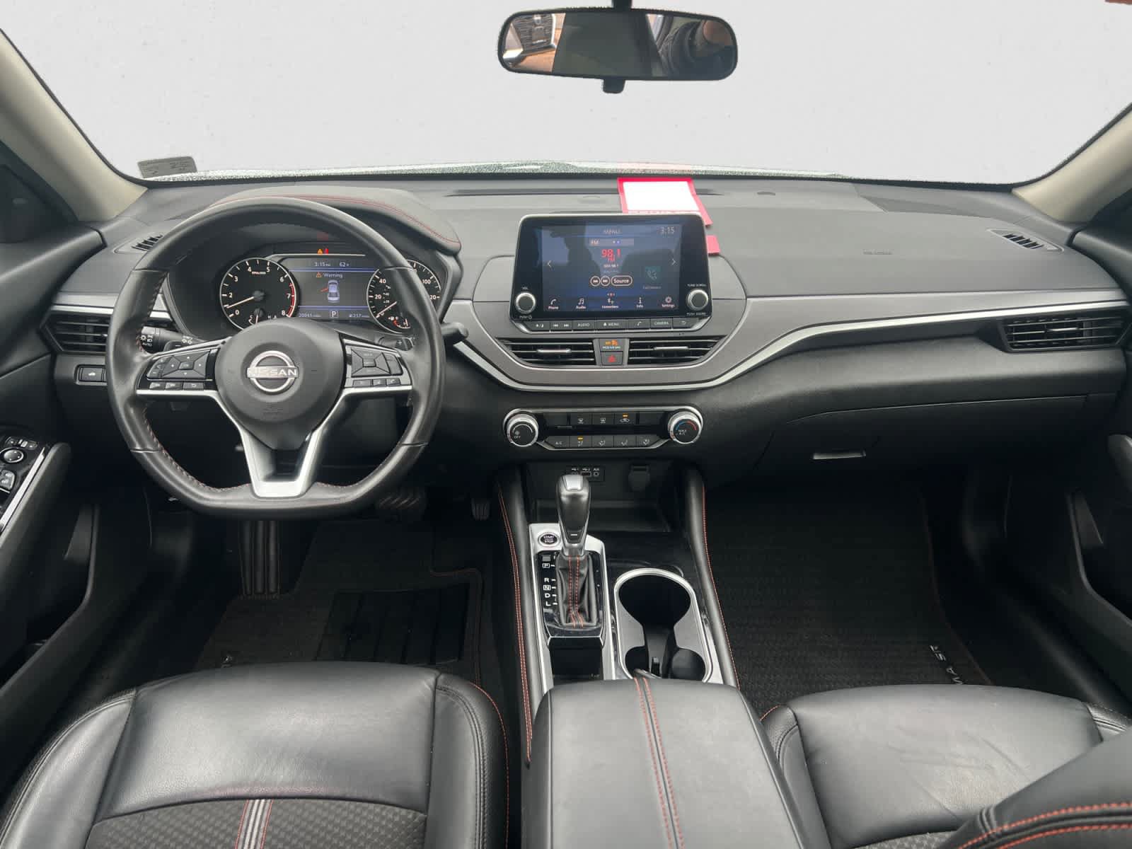 Used 2024 Nissan Altima 2.5 SR FWD image 12