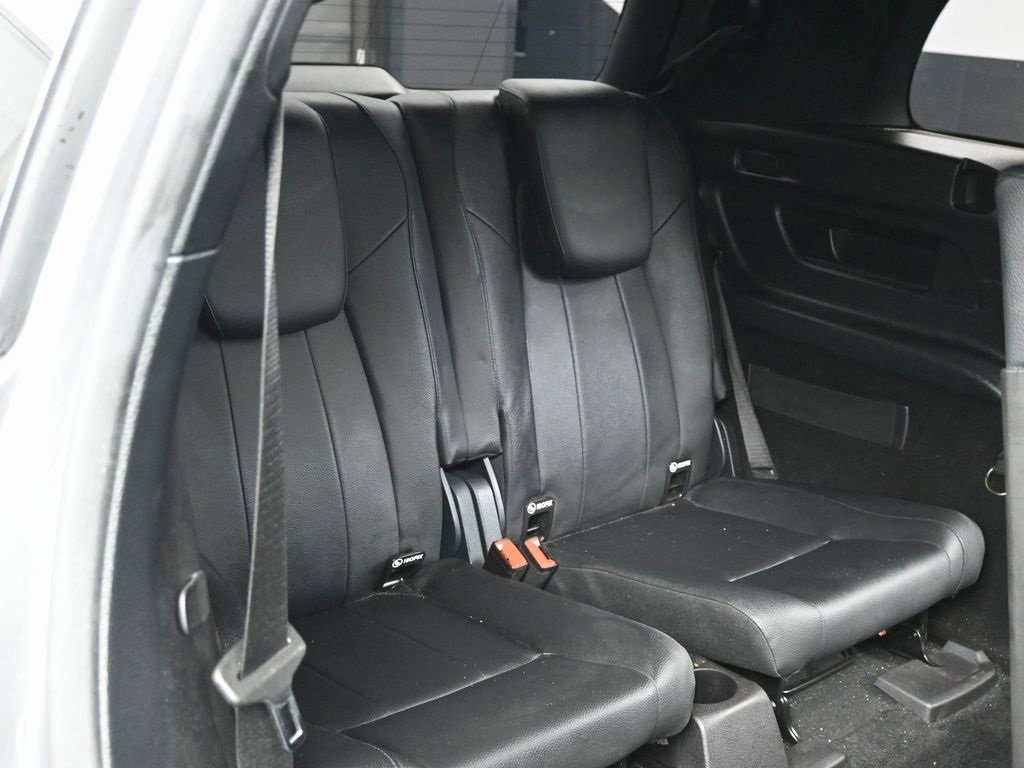 Used 2022 Mercedes-Benz GLB 250 w/ Premium Package Lite image 36