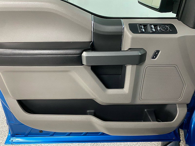 Used 2015 Ford F150 XLT w/ Equipment Group 302A Luxury image 9