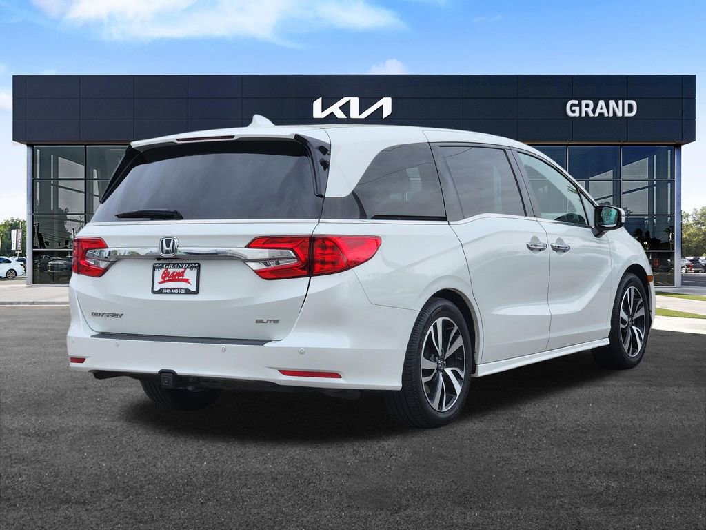 Used 2020 Honda Odyssey Elite image 5