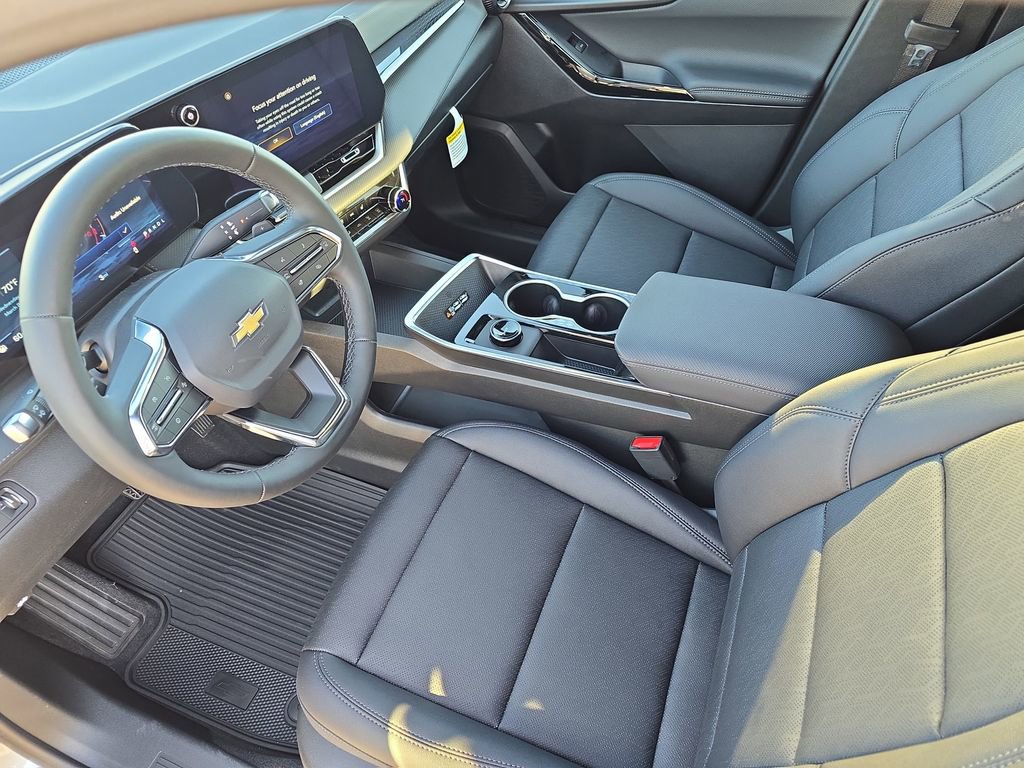 New 2026 Chevrolet Equinox LT image 17