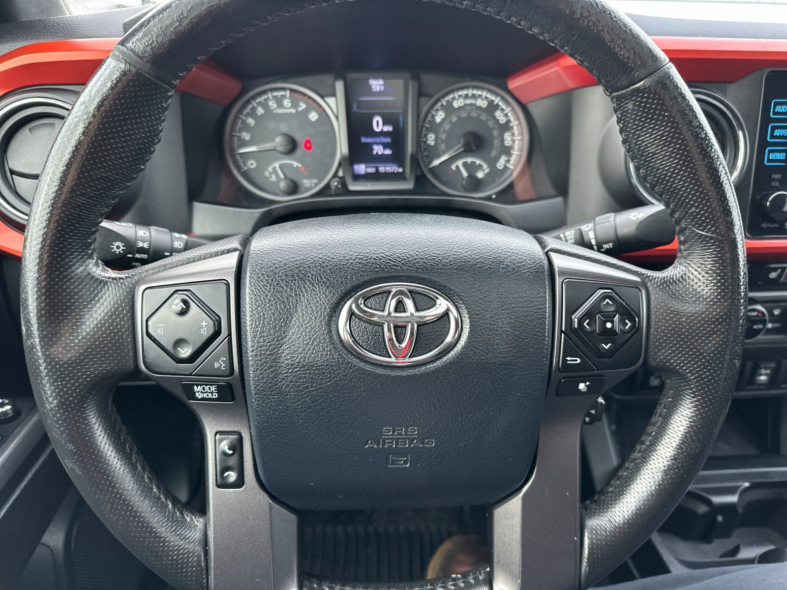 Used 2017 Toyota Tacoma TRD Sport image 23