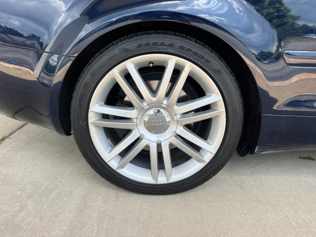 Used 2007 Audi S4 Cabriolet image 32