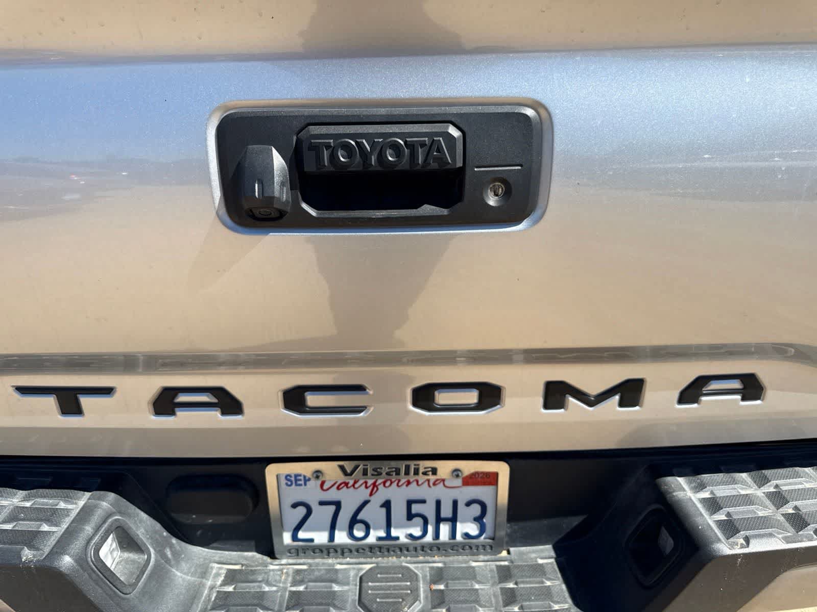 Used 2021 Toyota Tacoma SR w/ SR Convenience Package RWD image 12