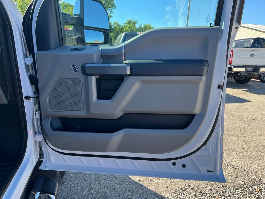 Used 2020 Ford F250 XLT w/ XLT Premium Package AWD/4WD image 21