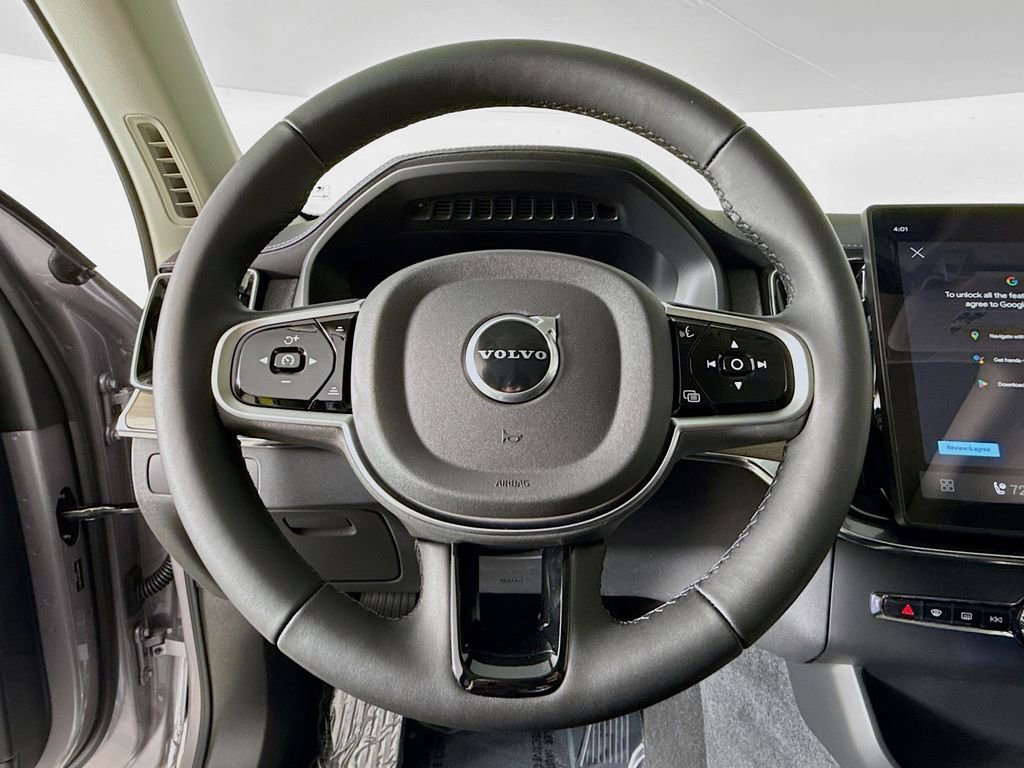 New 2026 Volvo XC90 B6 Plus w/ Protection Package image 11