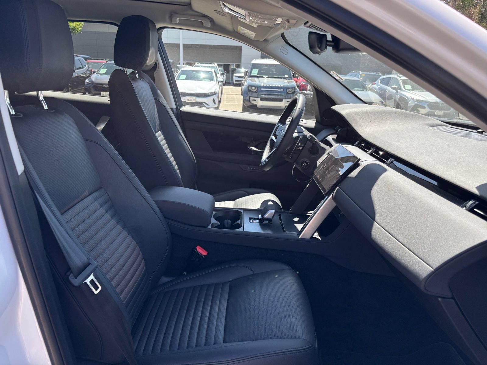 Used 2025 Land Rover Discovery Sport S AWD/4WD image 17