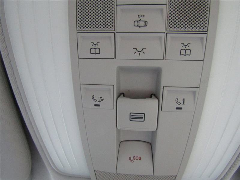 Used 2015 Mercedes-Benz E 350 Sedan w/ Premium 1 Package image 24