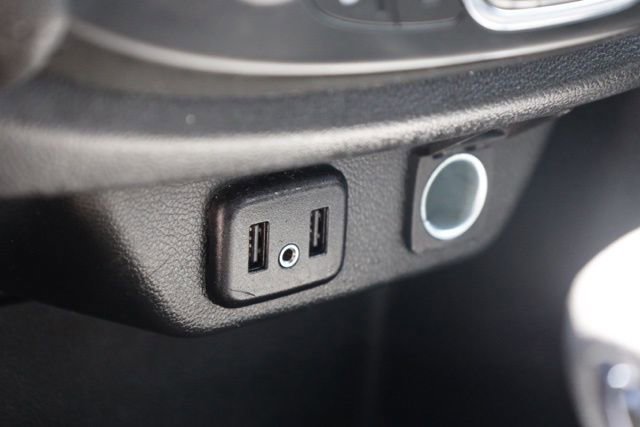 Used 2022 Chevrolet Traverse LT w/ LPO, 'HIT The Road' Package image 28