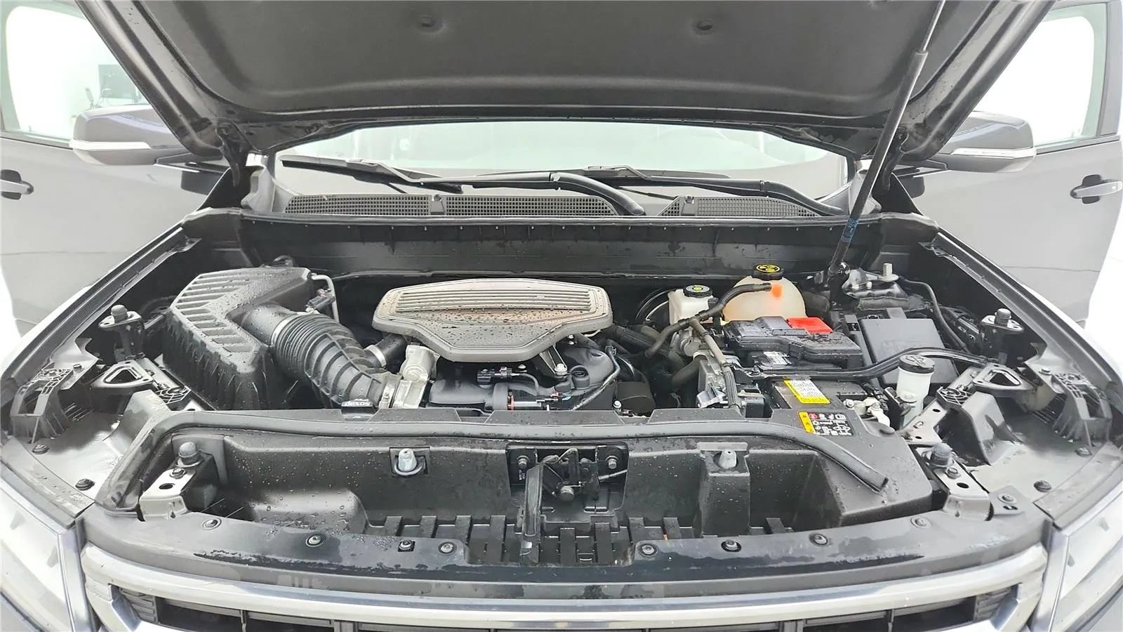 Used 2020 GMC Acadia AT4 w/ Driver Alert Package II AWD/4WD image 20