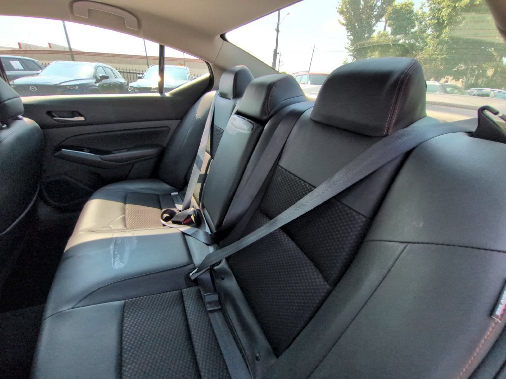 Used 2025 Nissan Altima 2.5 SR AWD/4WD image 24