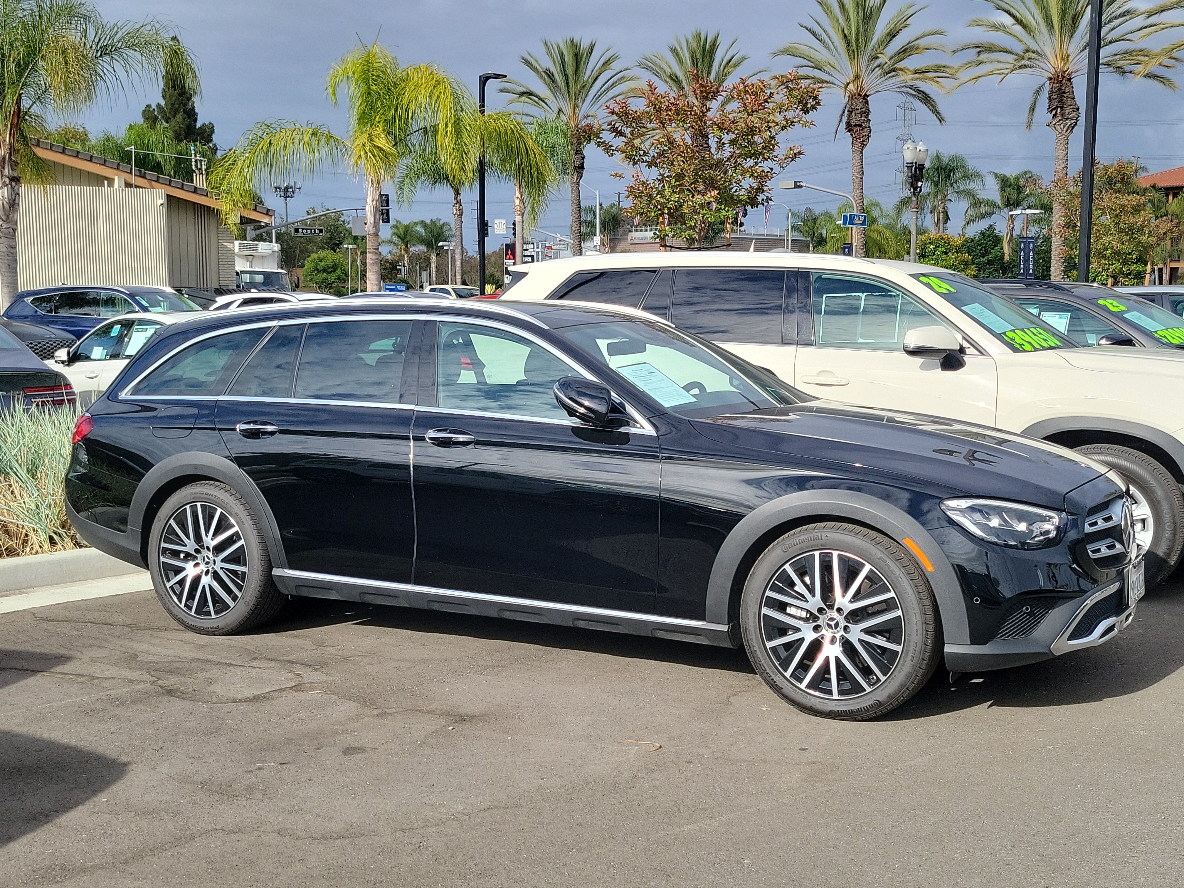 Used 2022 Mercedes-Benz E 450 4MATIC All-Terrain Wagon image 30