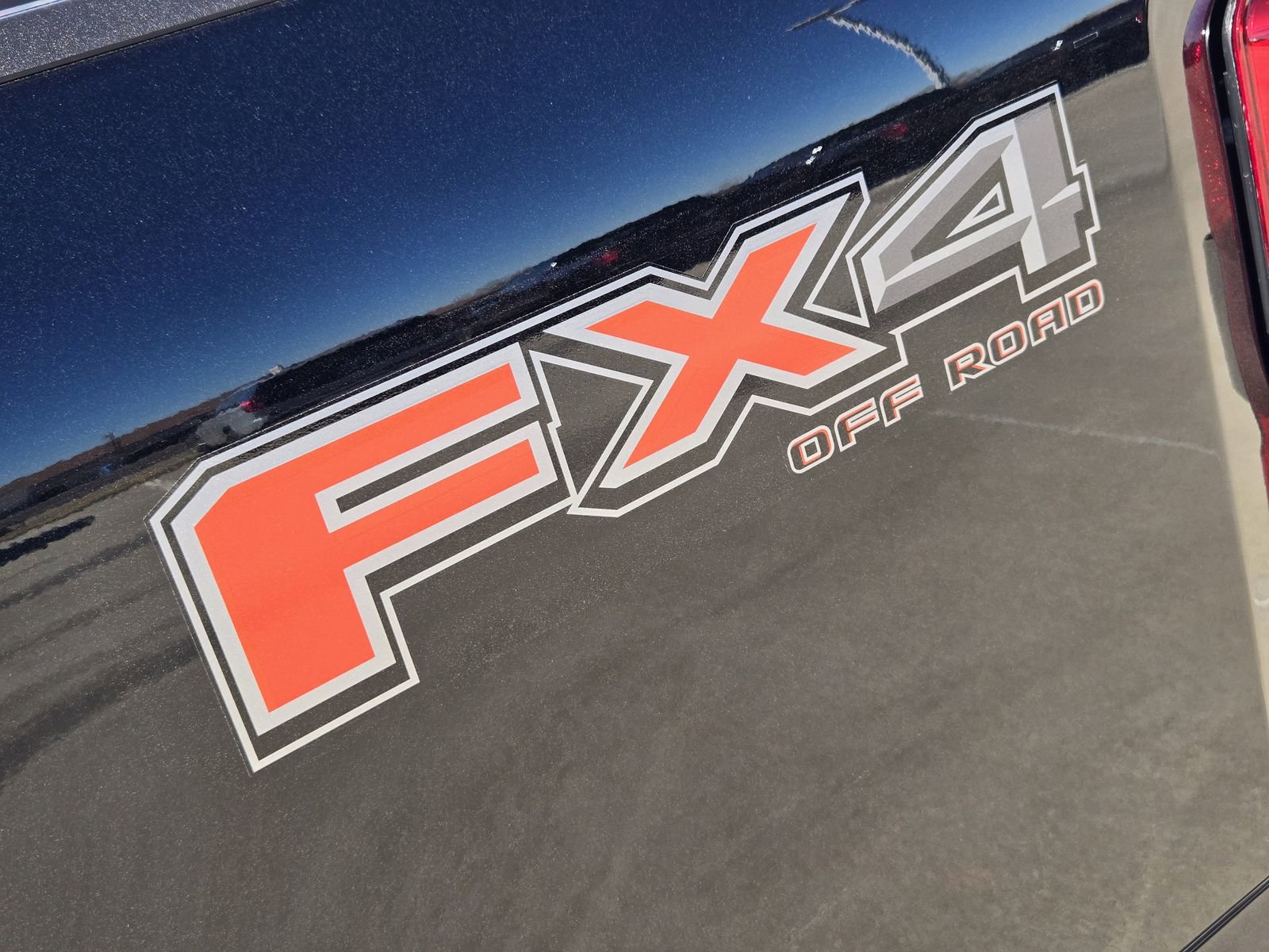 New 2026 Ford F250 Lariat w/ Lariat Premium Package image 13