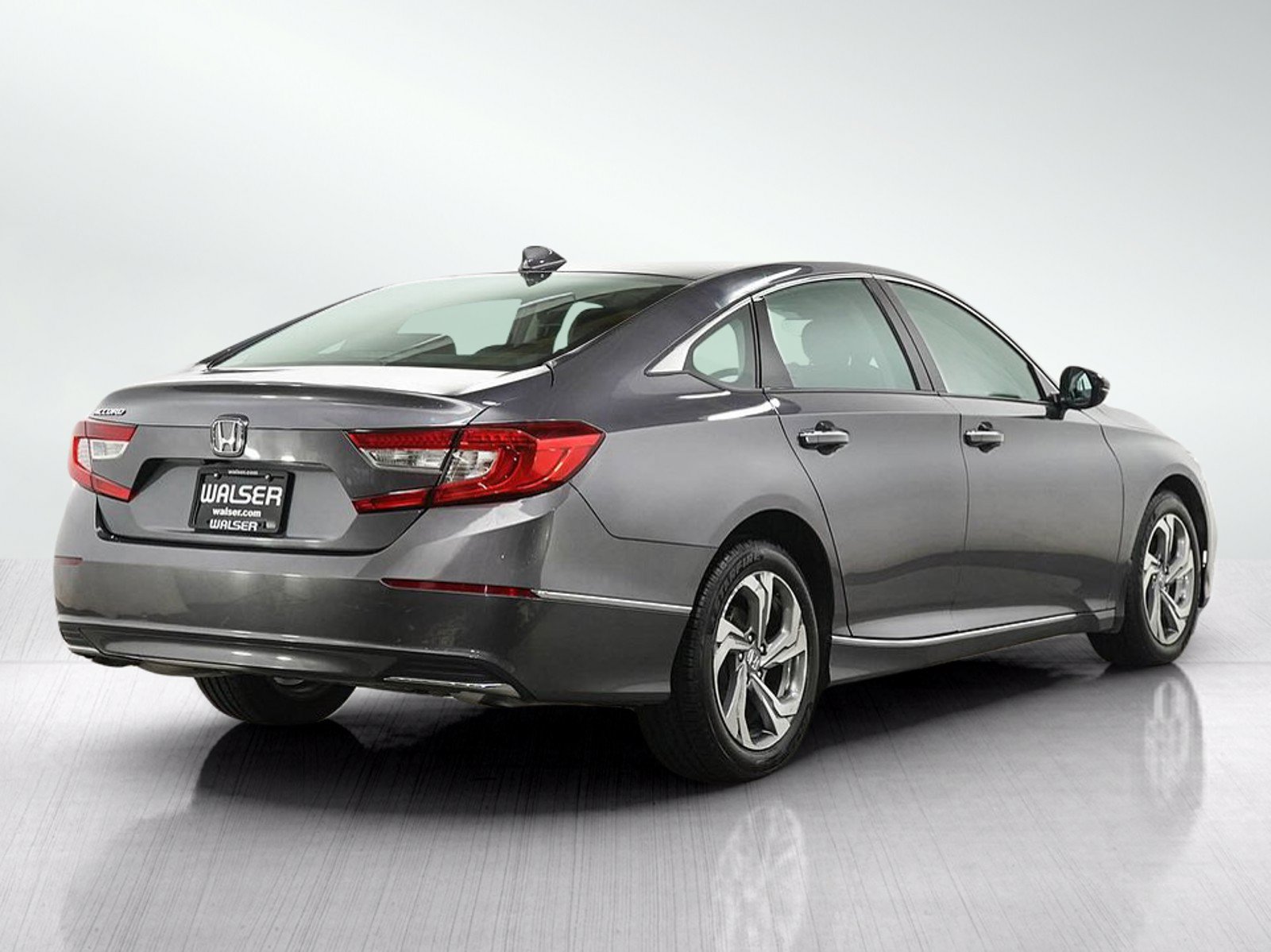 Used 2019 Honda Accord EX-L image 5