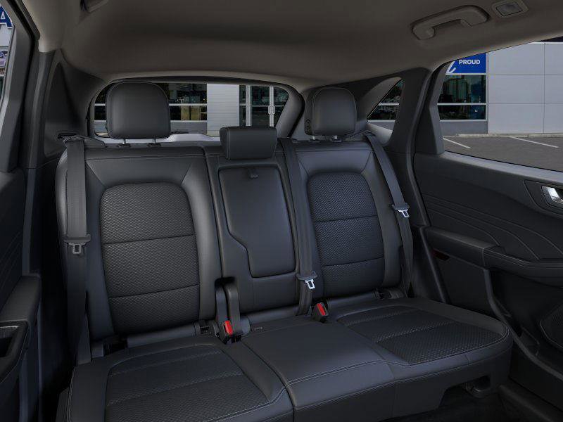 New 2026 Ford Escape SE w/ Class II Trailer Tow Package image 11
