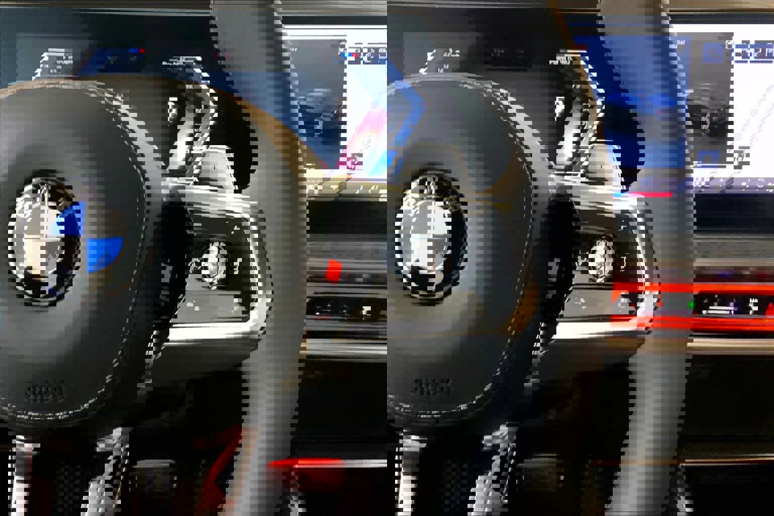 Used 2025 BMW 760i xDrive image 25