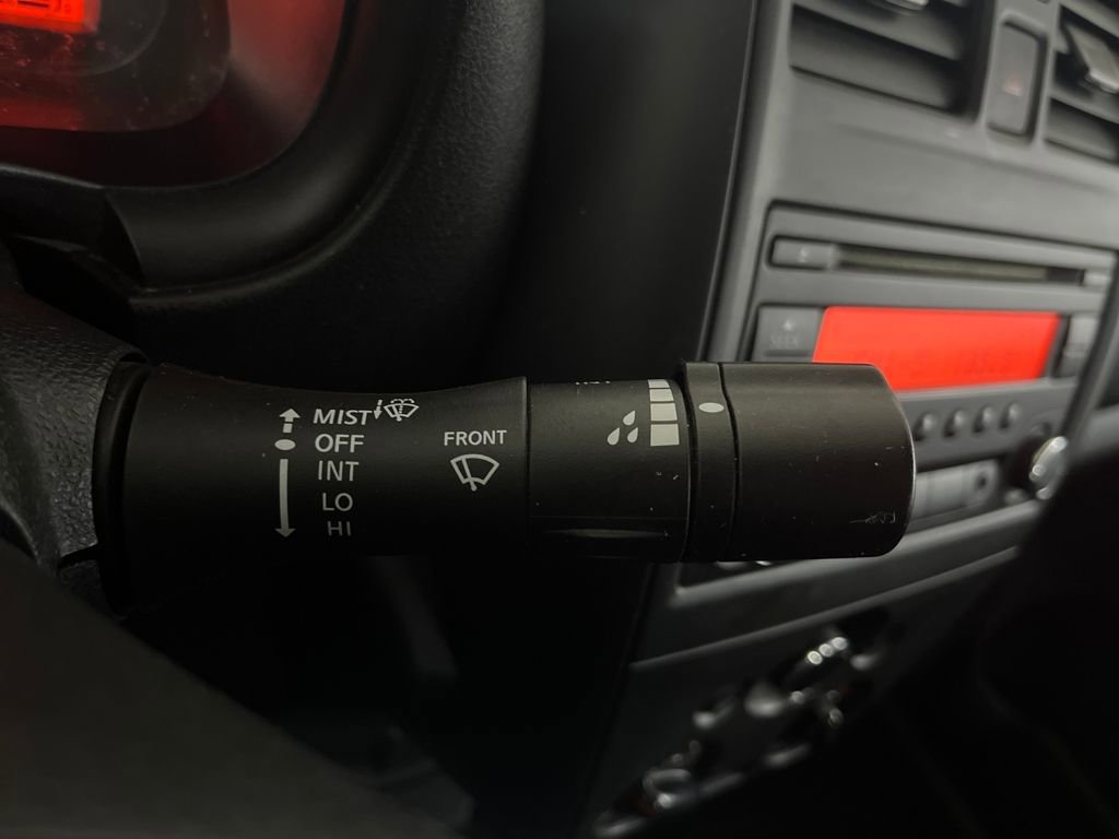 Used 2018 Nissan Versa S Plus image 60