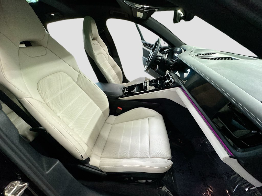 Used 2025 Porsche Panamera 4 AWD/4WD image 34