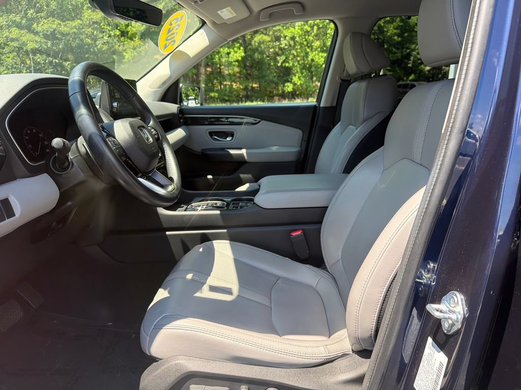 Used 2025 Honda Pilot EX-L image 21