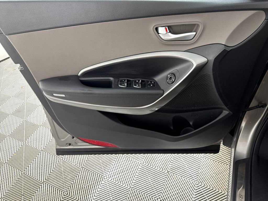 Used 2018 Hyundai Santa Fe Sport FWD image 10