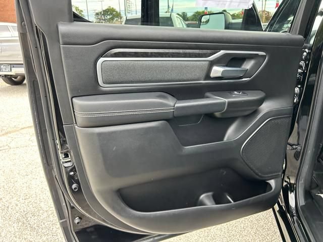 Used 2022 RAM 1500 Big Horn AWD/4WD image 13