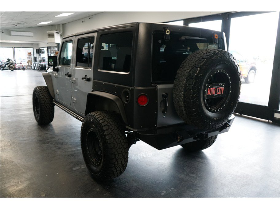 Used 2013 Jeep Wrangler Unlimited Sport AWD/4WD image 5