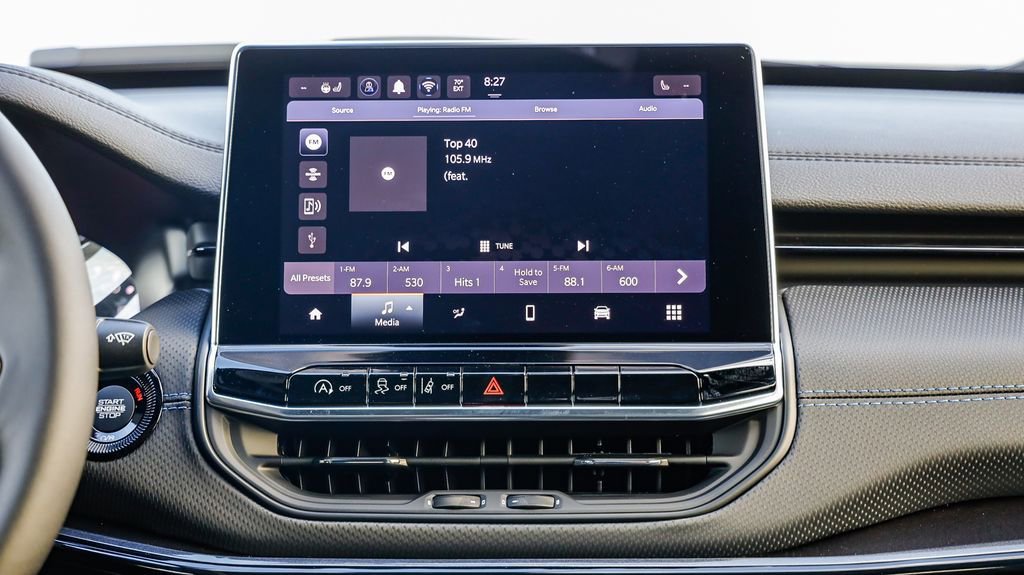 New 2026 Jeep Compass Latitude image 15