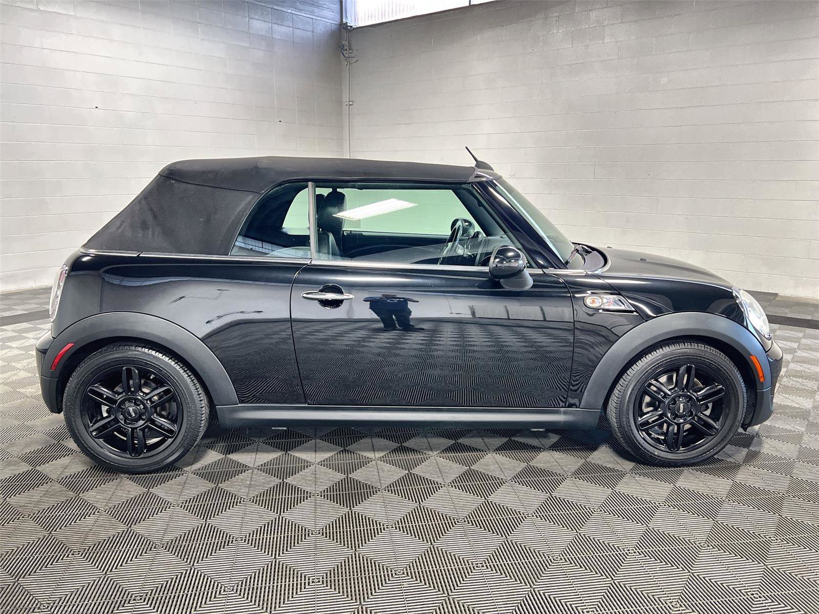 Used 2015 MINI Cooper S w/ Always Open Package image 6