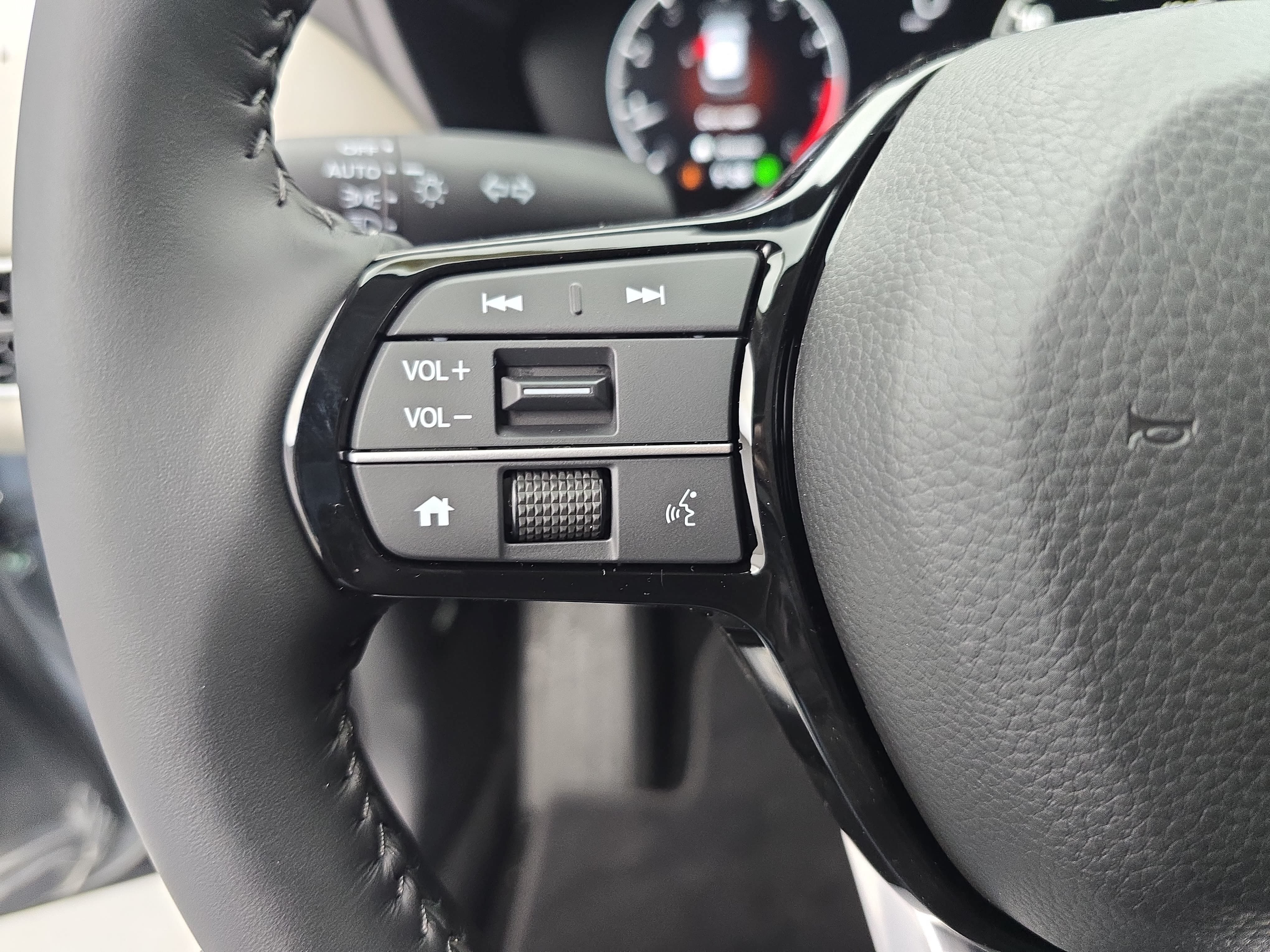 New 2027 Honda HR-V EX-L image 16