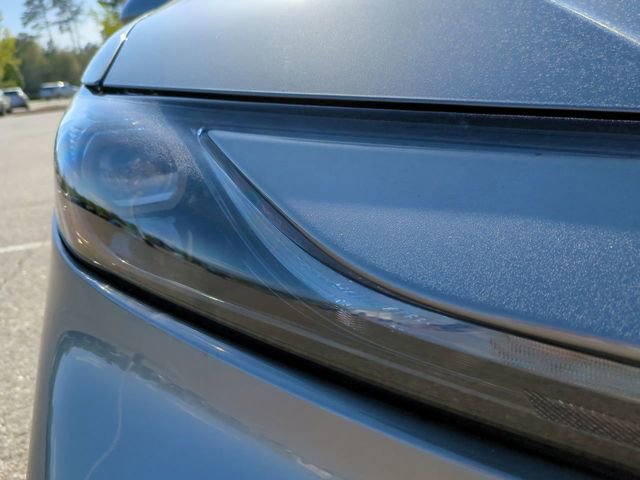 Used 2025 Toyota Camry SE image 10