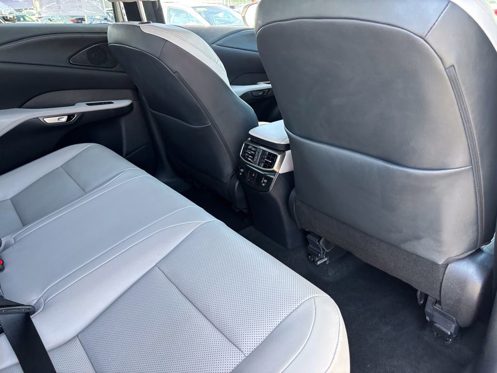 Used 2023 Lexus RX 350h w/ Cold Area Package AWD/4WD image 43