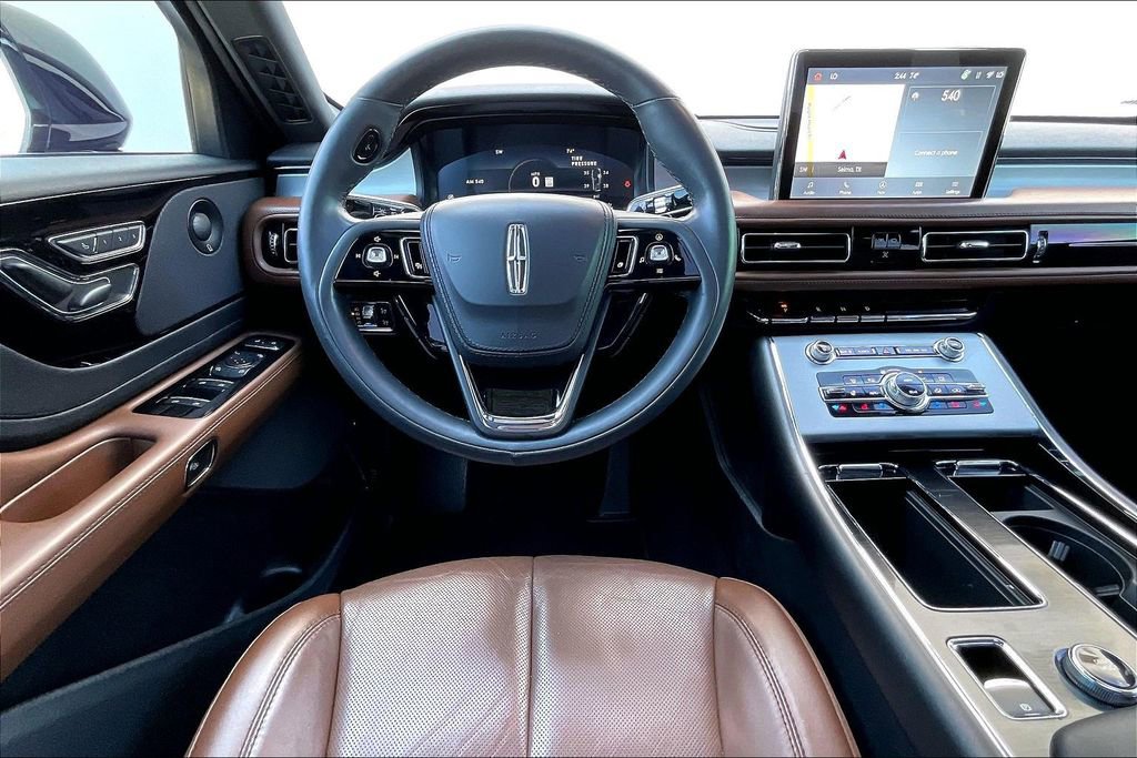 Used 2021 Lincoln Aviator Reserve w/ Elements Package Plus image 5