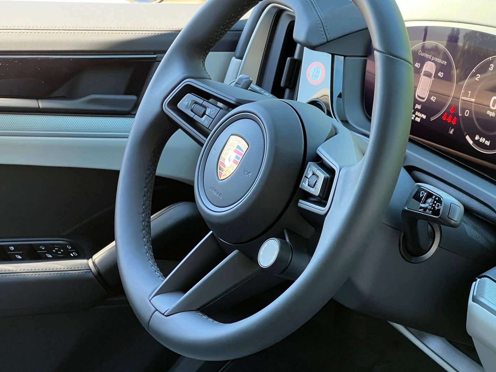 New 2026 Porsche Cayenne AWD/4WD image 24