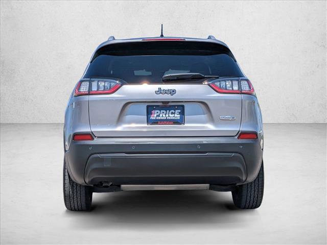 Used 2021 Jeep Cherokee Latitude Plus w/ Mopar Interior Package image 6