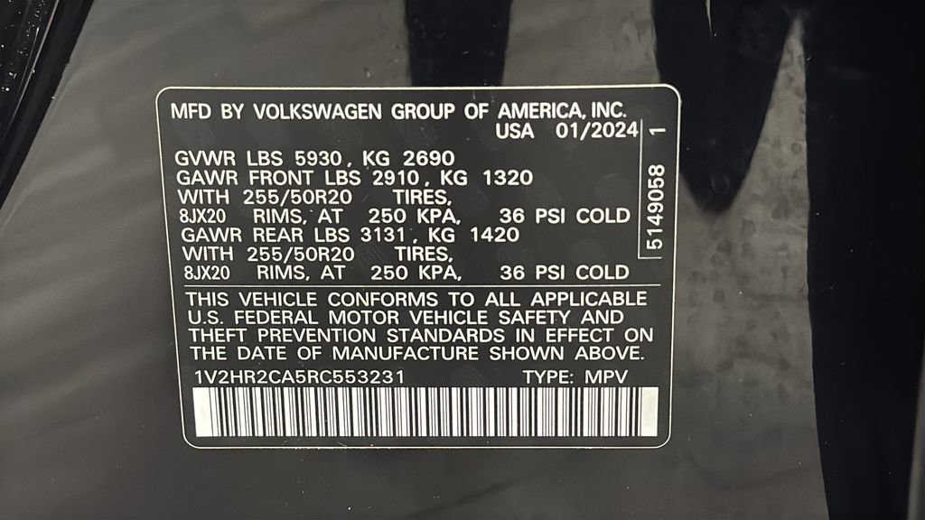 Used 2024 Volkswagen Atlas SE w/ Black Wheel Package image 29