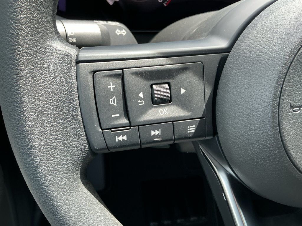 New 2027 Nissan Kicks SV w/ Cold Weather Package FWD image 21