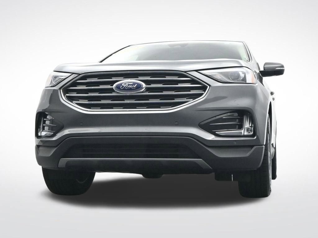 Used 2024 Ford Edge Titanium image 32