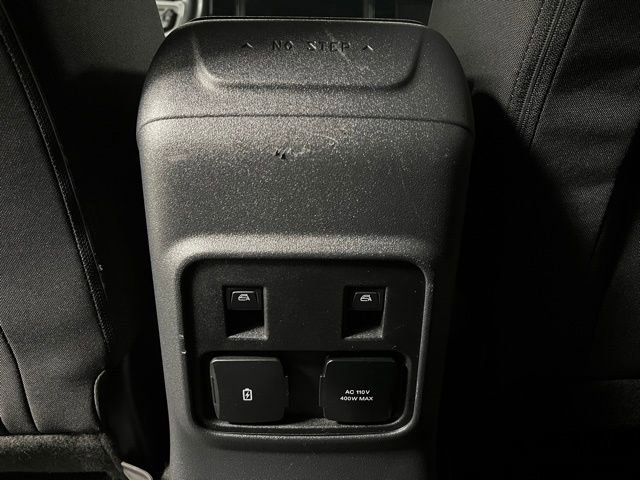 Used 2023 Ford Bronco Wildtrak image 48