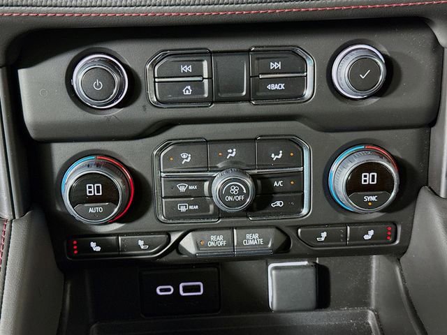 Used 2024 Chevrolet Tahoe RST w/ RST Performance Edition image 18