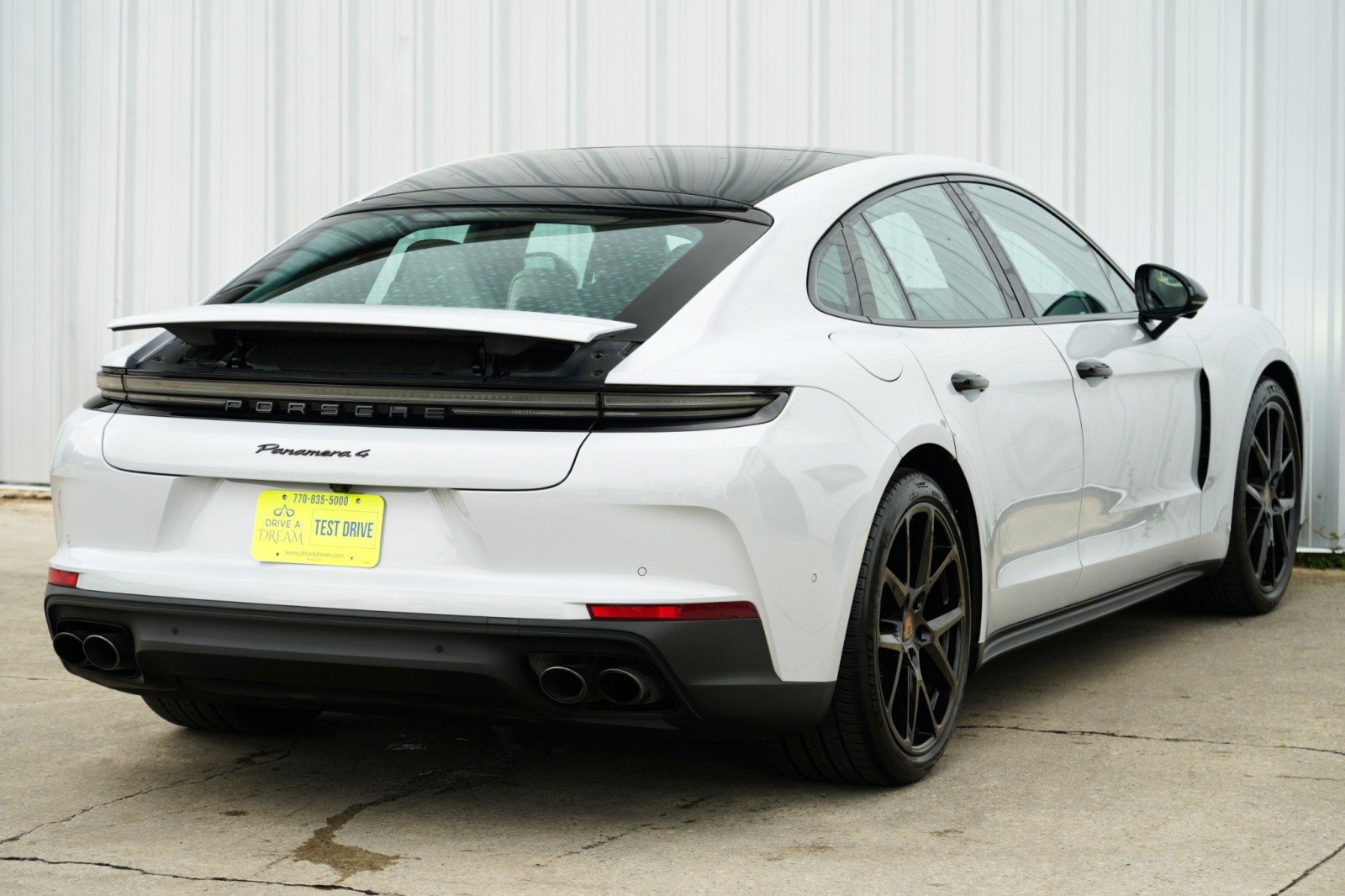 Used 2024 Porsche Panamera 4 w/ Premium Package image 56