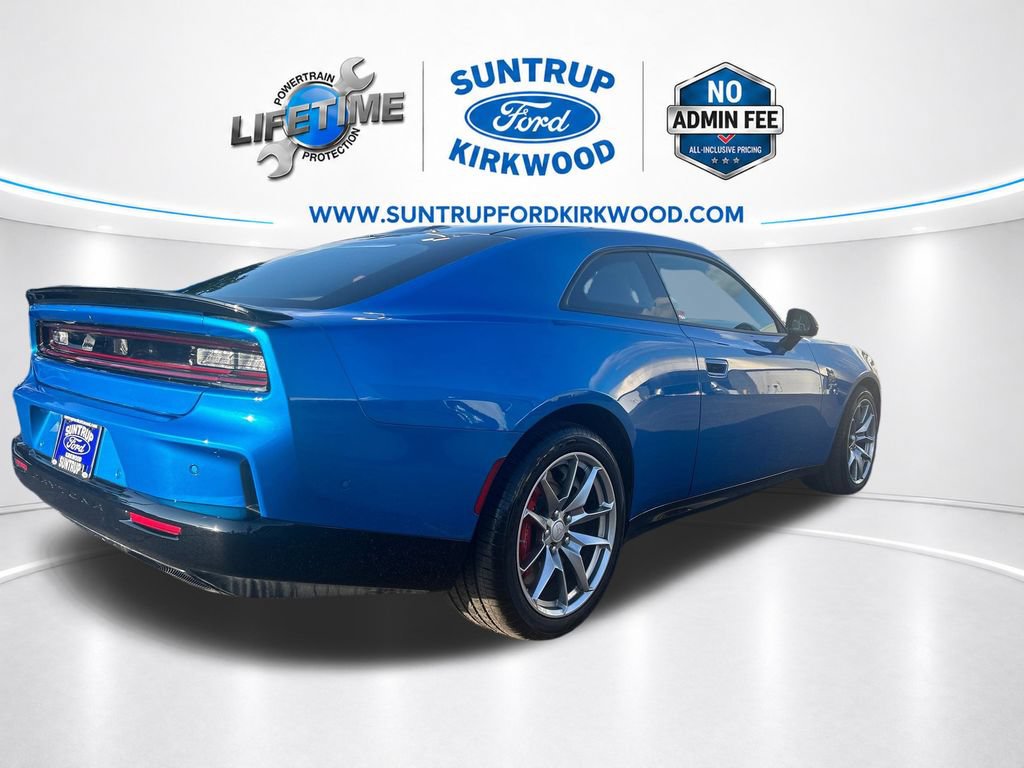 Used 2025 Dodge Charger Daytona Scat Pack w/ Track Pack AWD/4WD image 6
