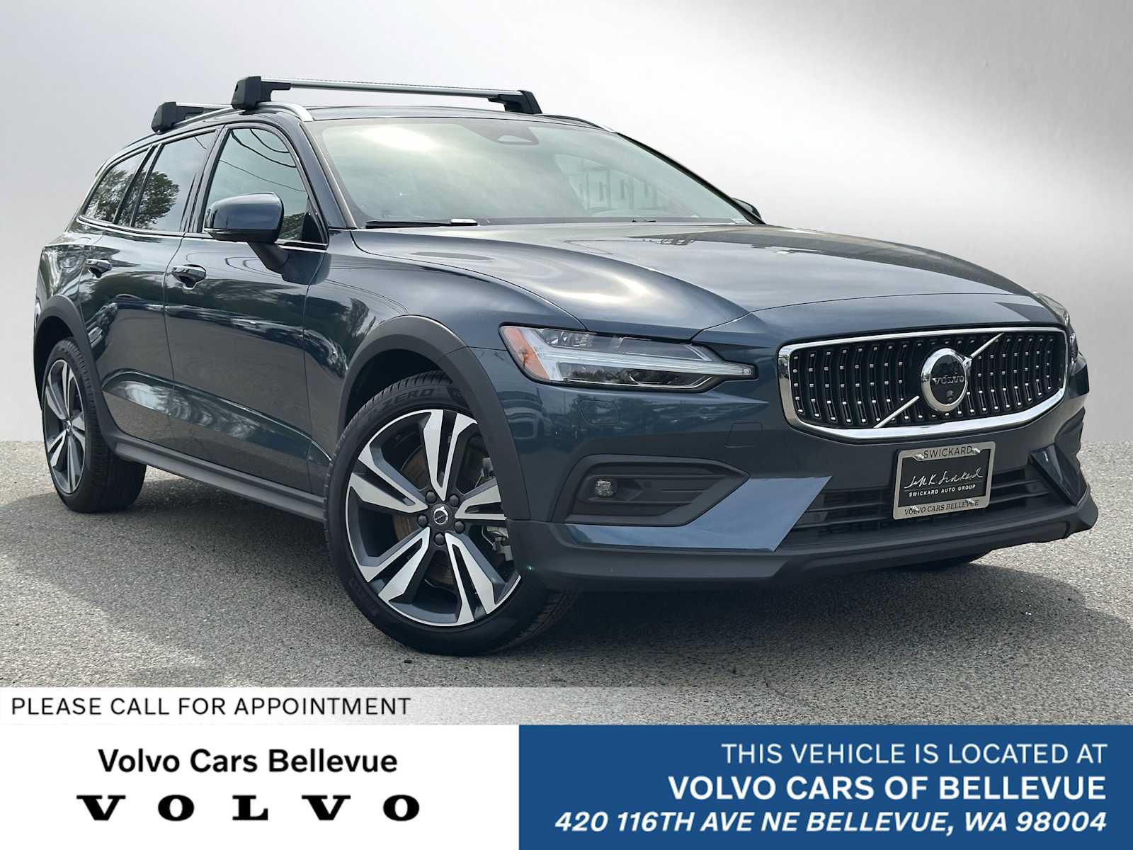 Used 2026 Volvo V60 B5 Cross Country Plus w/ Climate Package AWD/4WD image 1