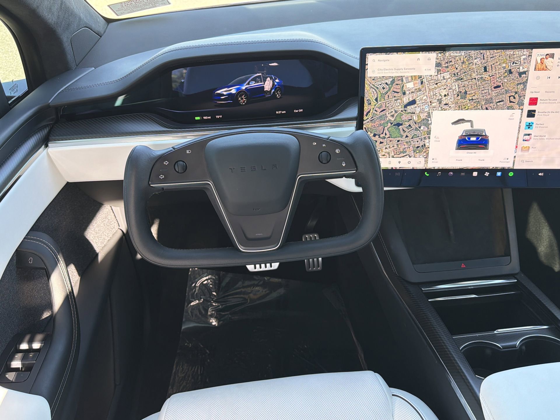 Used 2023 Tesla Model X Plaid image 17