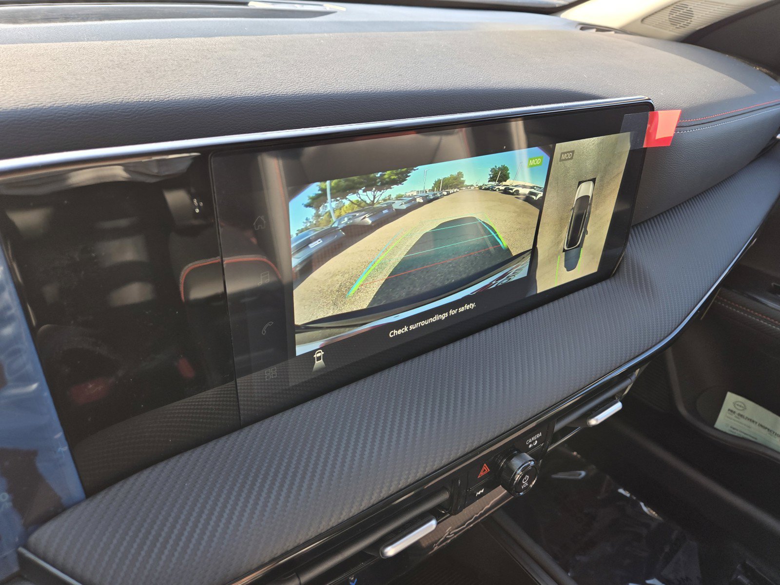 New 2026 Nissan Kicks SR w/ Cold Weather Package FWD image 14